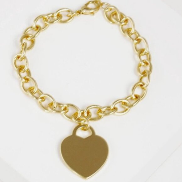 WOMEN'S HEART CHARM OVAL LINK METAL BRACELET - GOLD - Picture 1 of 2